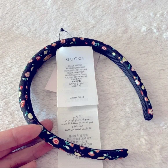 NWT Authentic Gucci Spring Prints Cushion Hair Band Gucci Hair Accessories | The RealReal main image 3